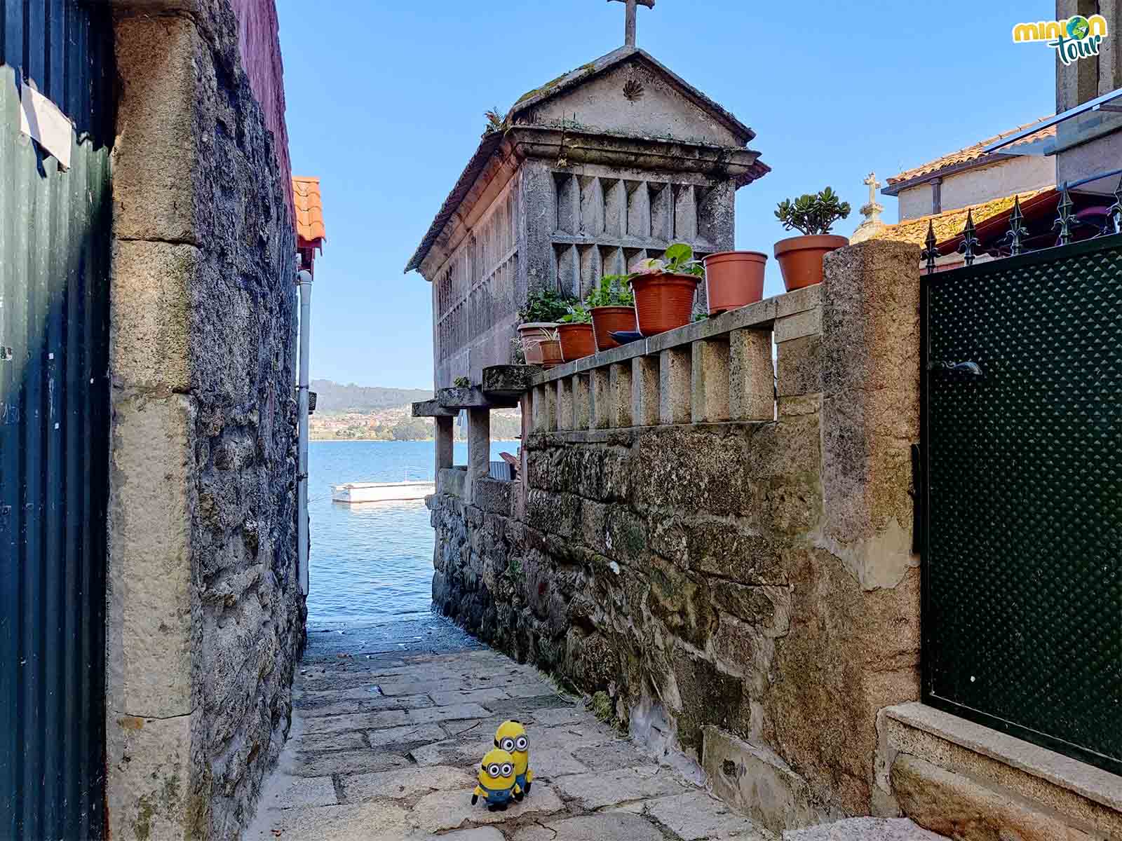 Qué ver en Combarro en un día el pueblo de los hórreos en el mar