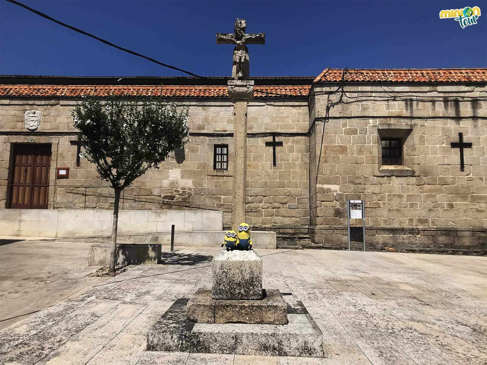 A punto de entrar en el Monasterio de las Clarisas