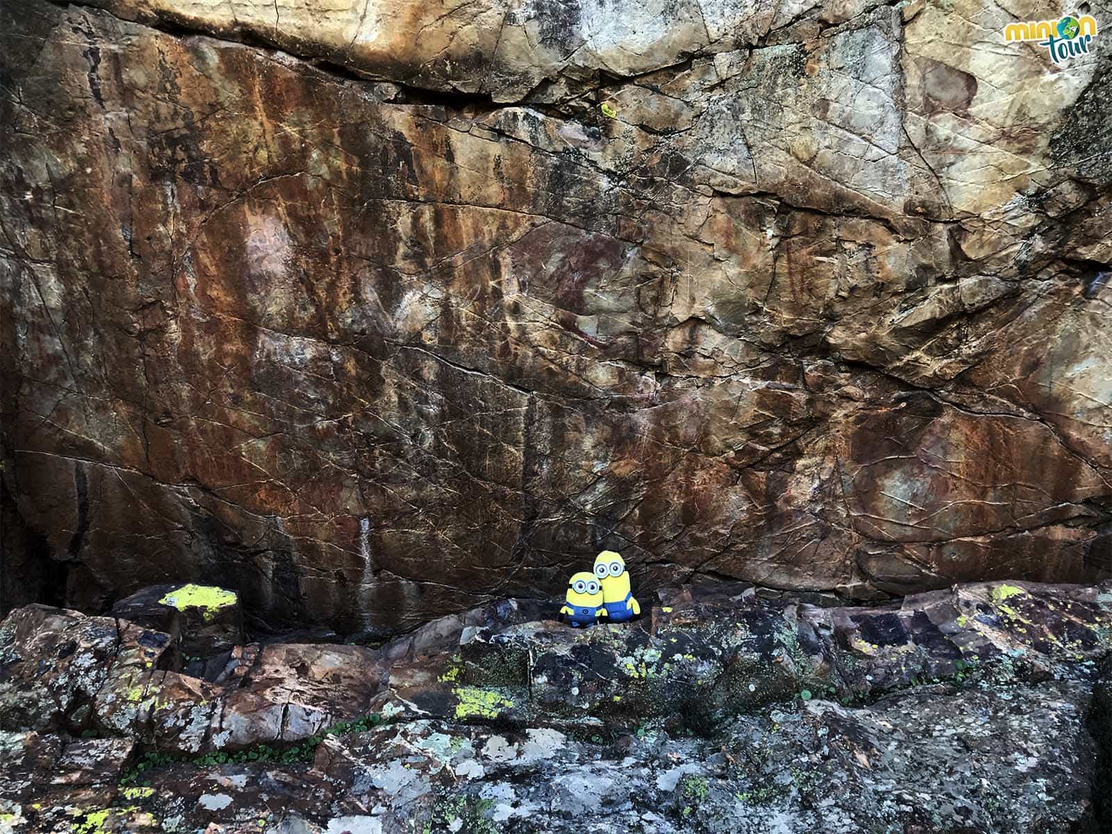 Pinturas rupestres de Cabeza del Buey, una parada imprescindible en nuestra ruta por La Serena Extremeña