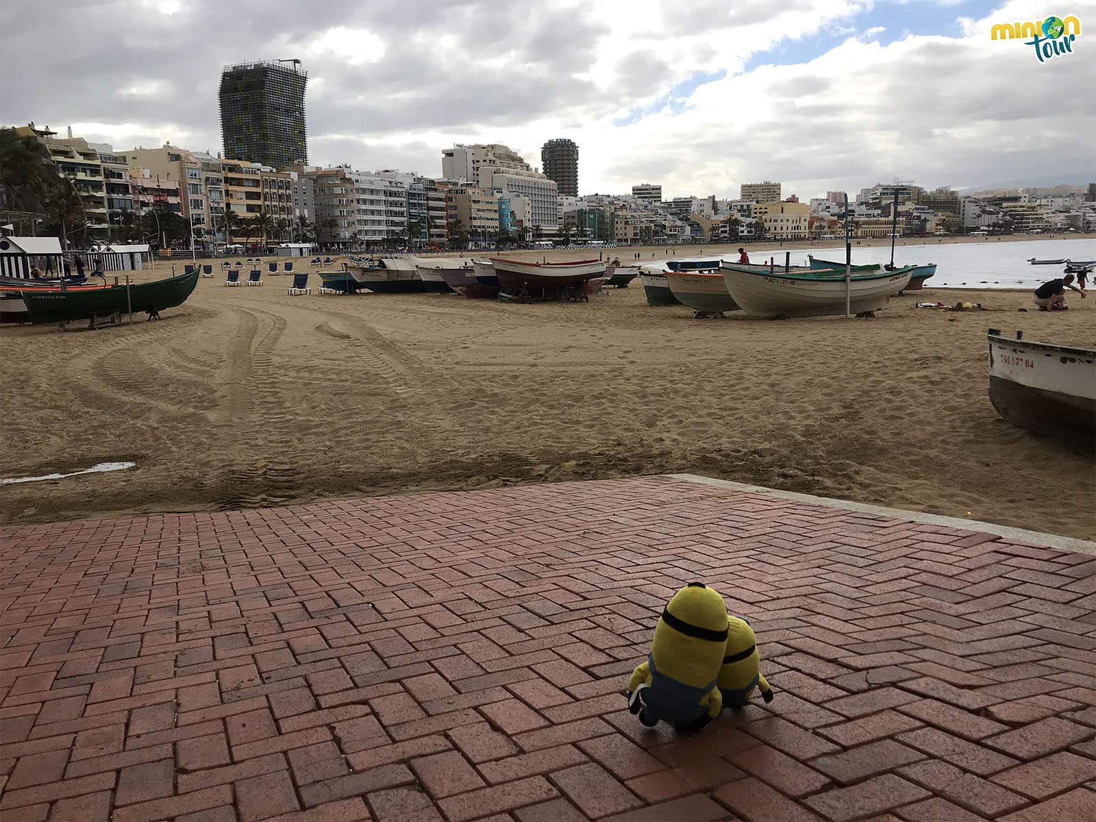 Playa de Las Canteras, una de los sitios que ver en Las Palmas de Gran Canaria