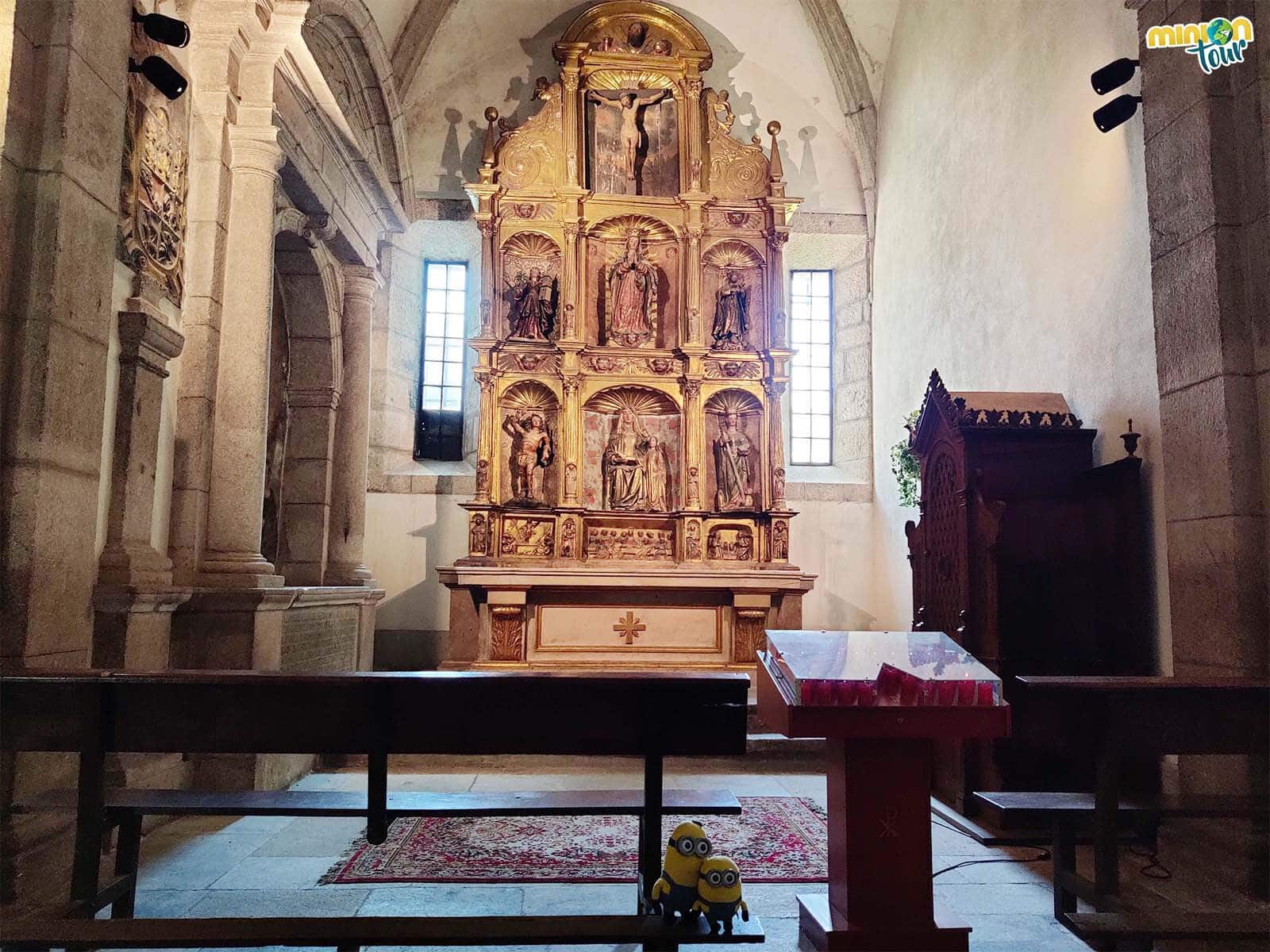 El retablo de la Capilla de la Inmaculada es muy interesante