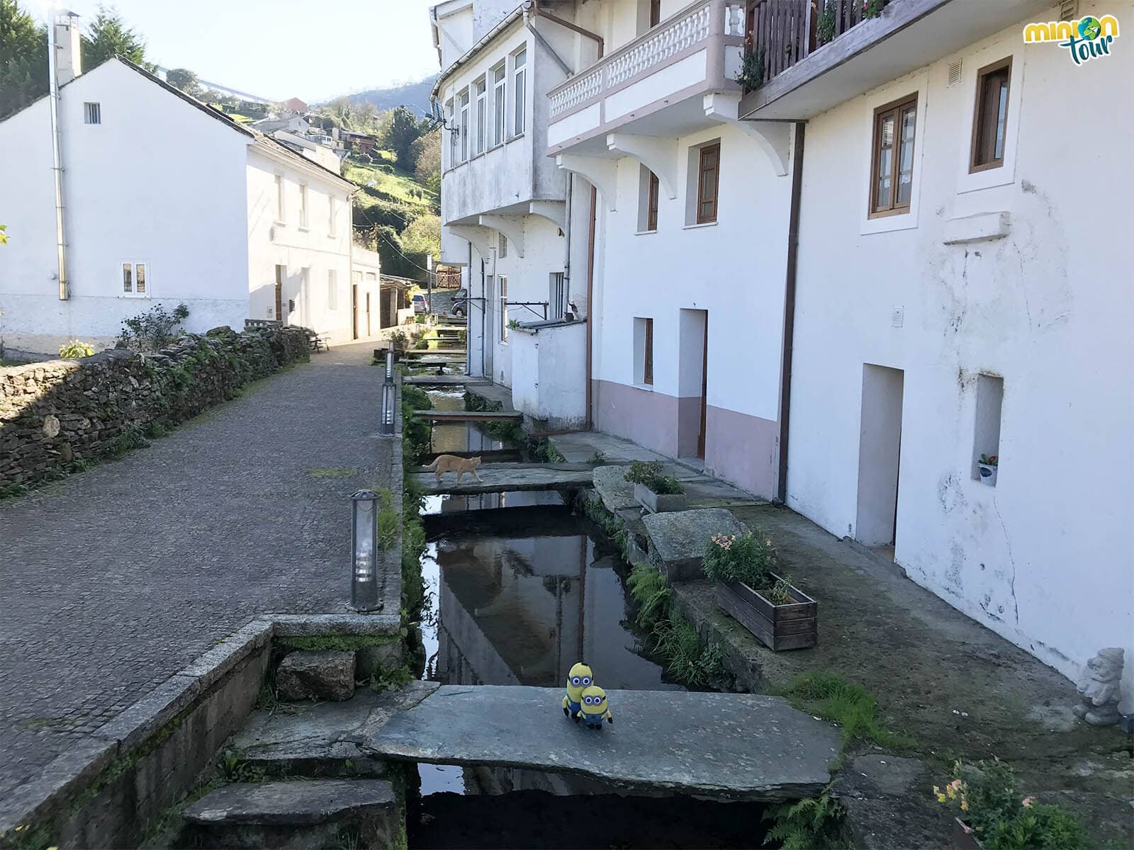 Los canales es otra de las cosas que tienes que ver en el Barrio de los Molinos de Mondoñedo