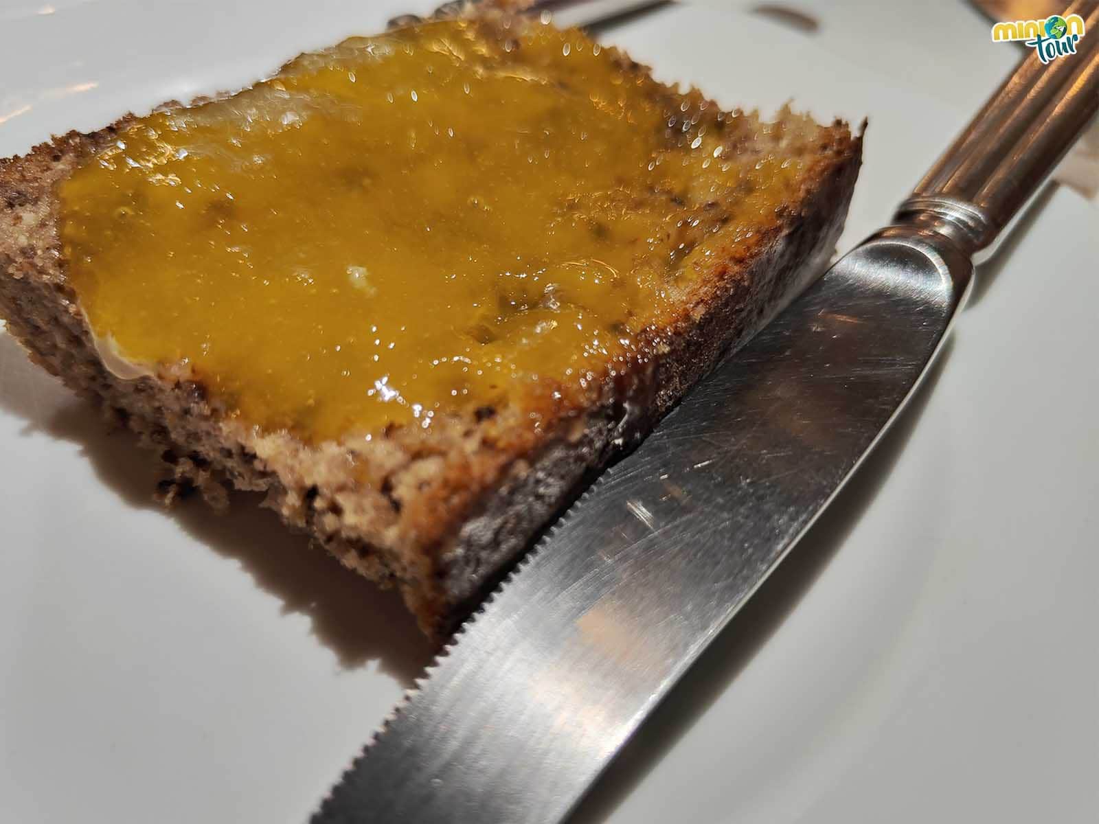 Pastel de castaña y nueces en el Solar Bragançano, Semana Gastronómica de la Castaña en Bragança