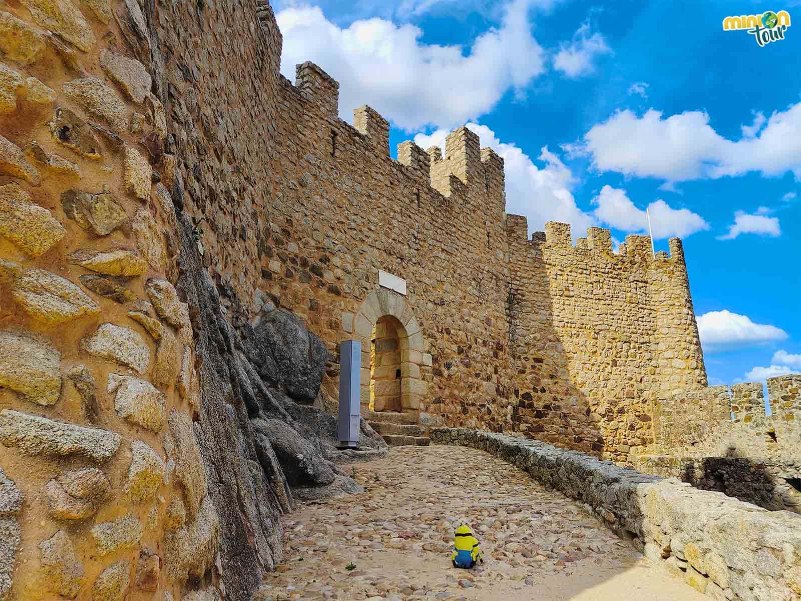 Esta otra puerta del castillo es la mar de chula