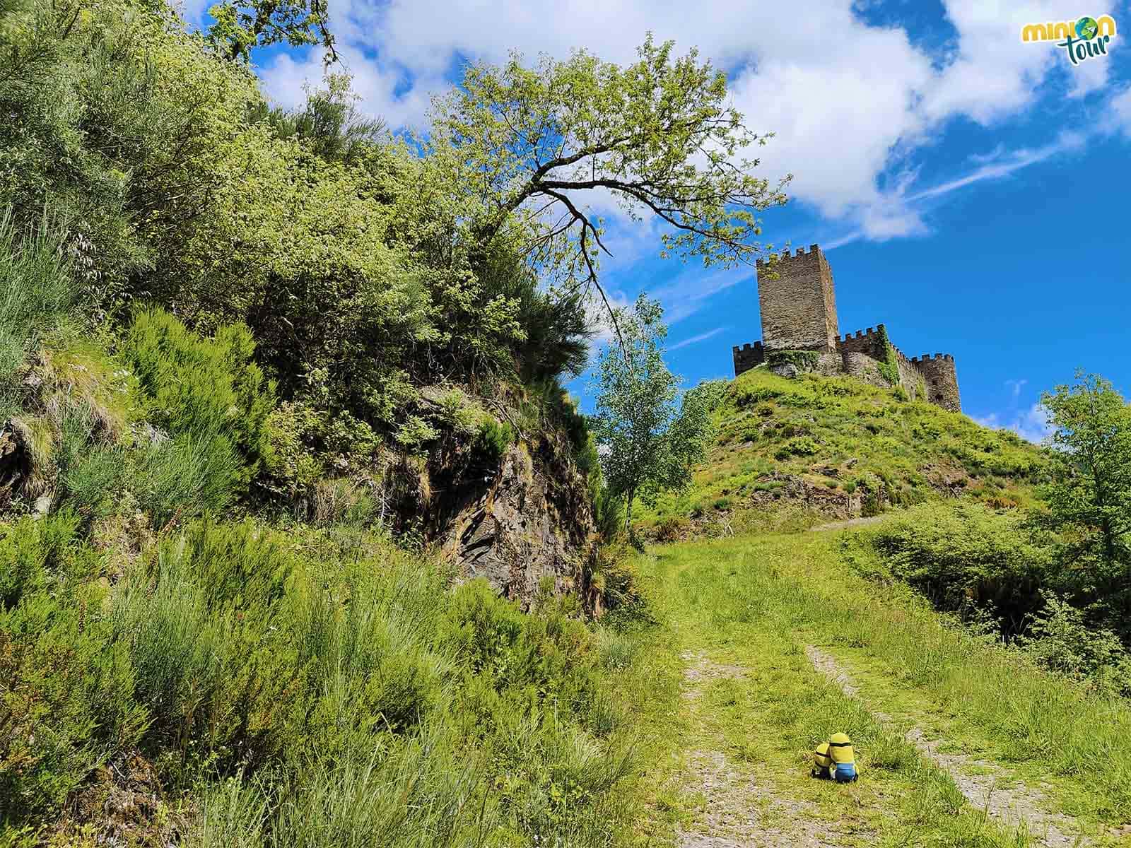 El Castillo de Doiras es un imprescindible que ver en Ancares Terras de Burón