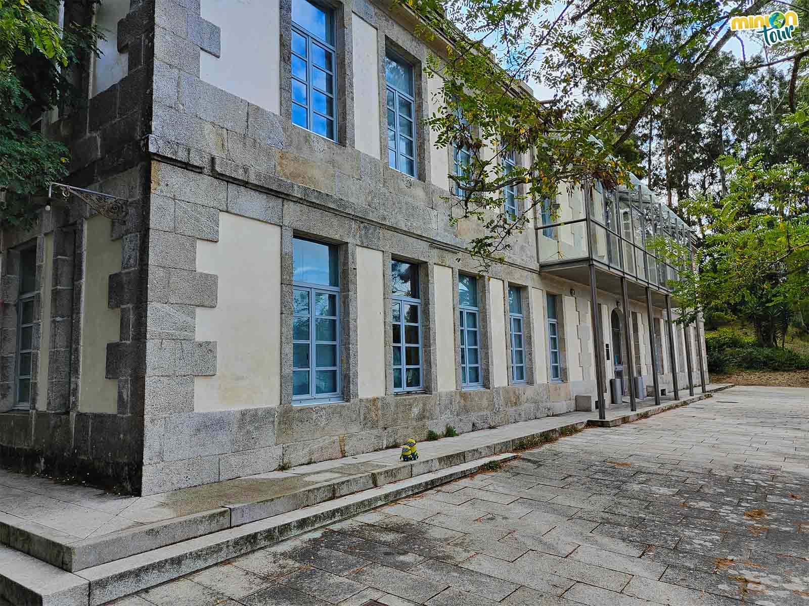 Este es el edificio de los pasajeros de tercera clase