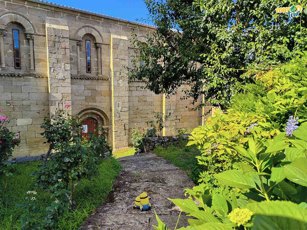 Entrada del Monasterio de San Salvador de Sobrado de Trives