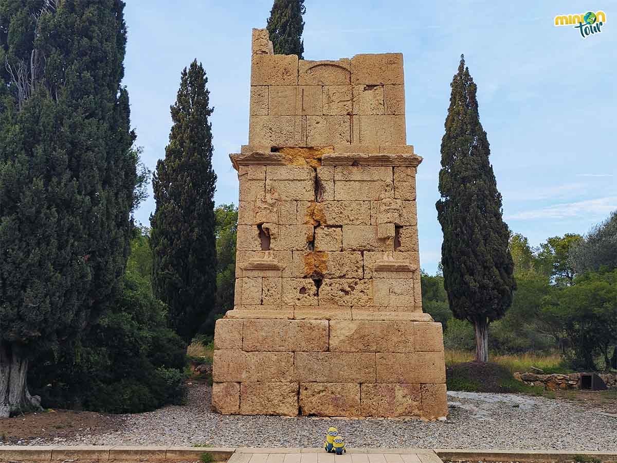 Esta torre es una cosa curiosa que ver en Tarragona